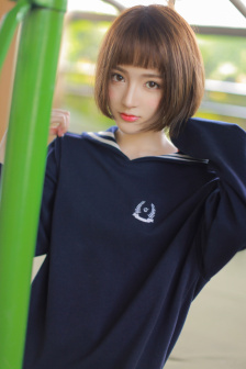 和邻居寡妇做爰
